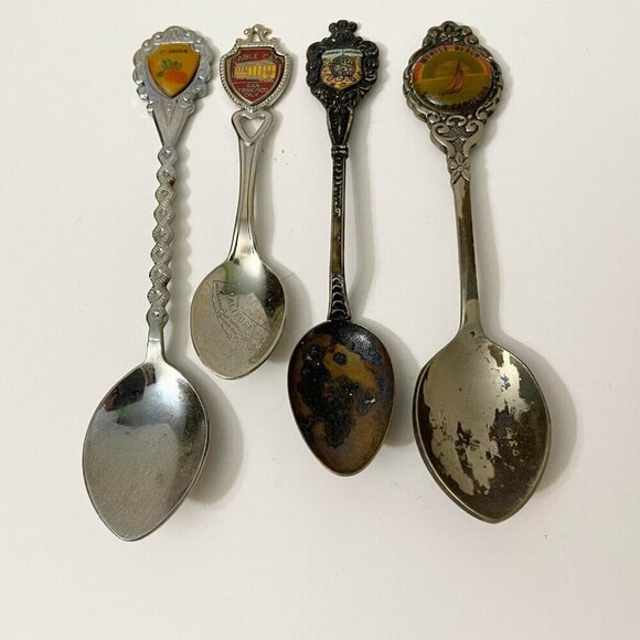 Vintage Lot of 10 Souvenir Spoons Nevada Florida Miami Lake Placid Flaws - Picture 9 of 16